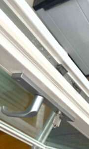 clapham locksmith london uPVC door lock